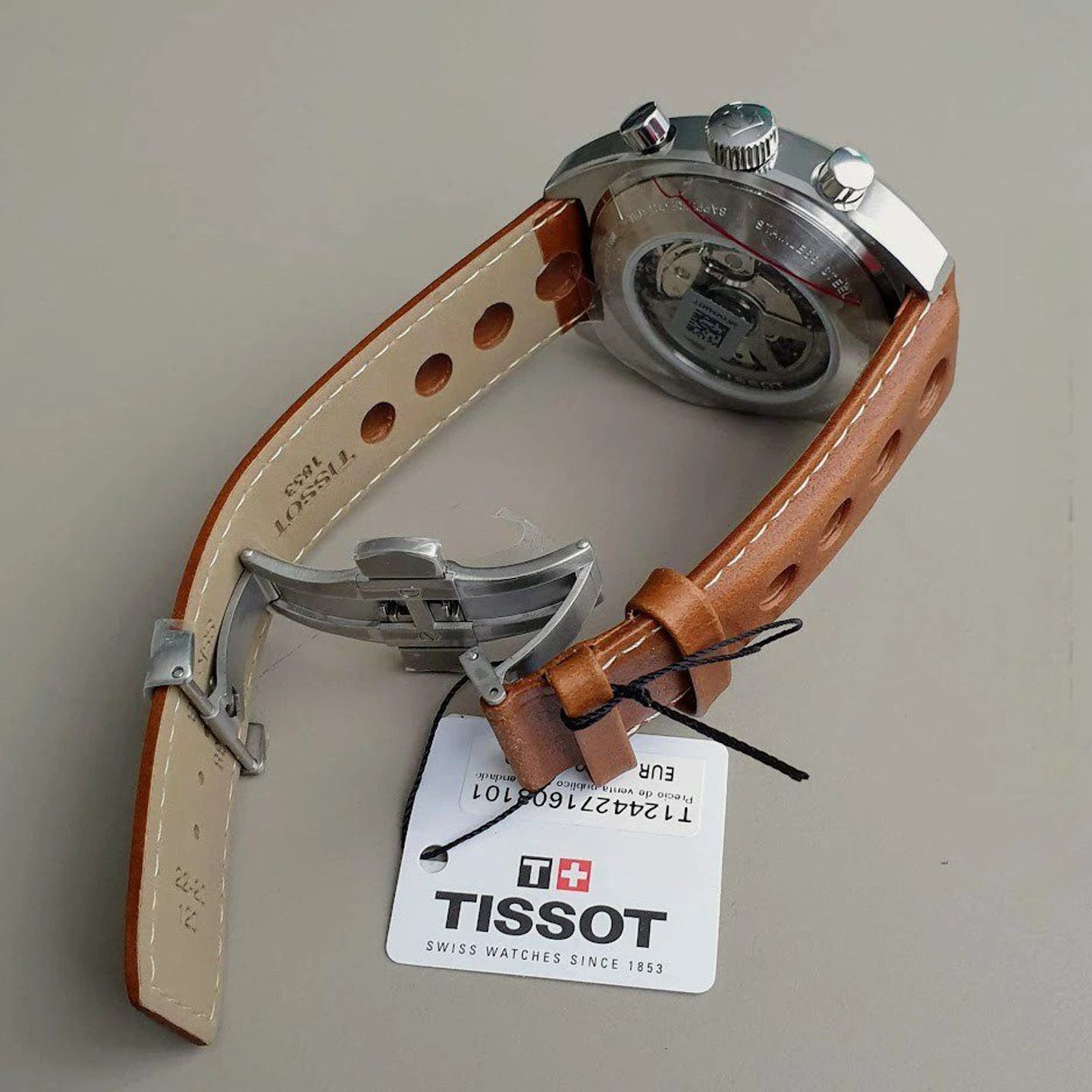 Tissot Heritage T124.427.16.031.01 (2025) - Silver dial 43 mm Steel case (5/8)