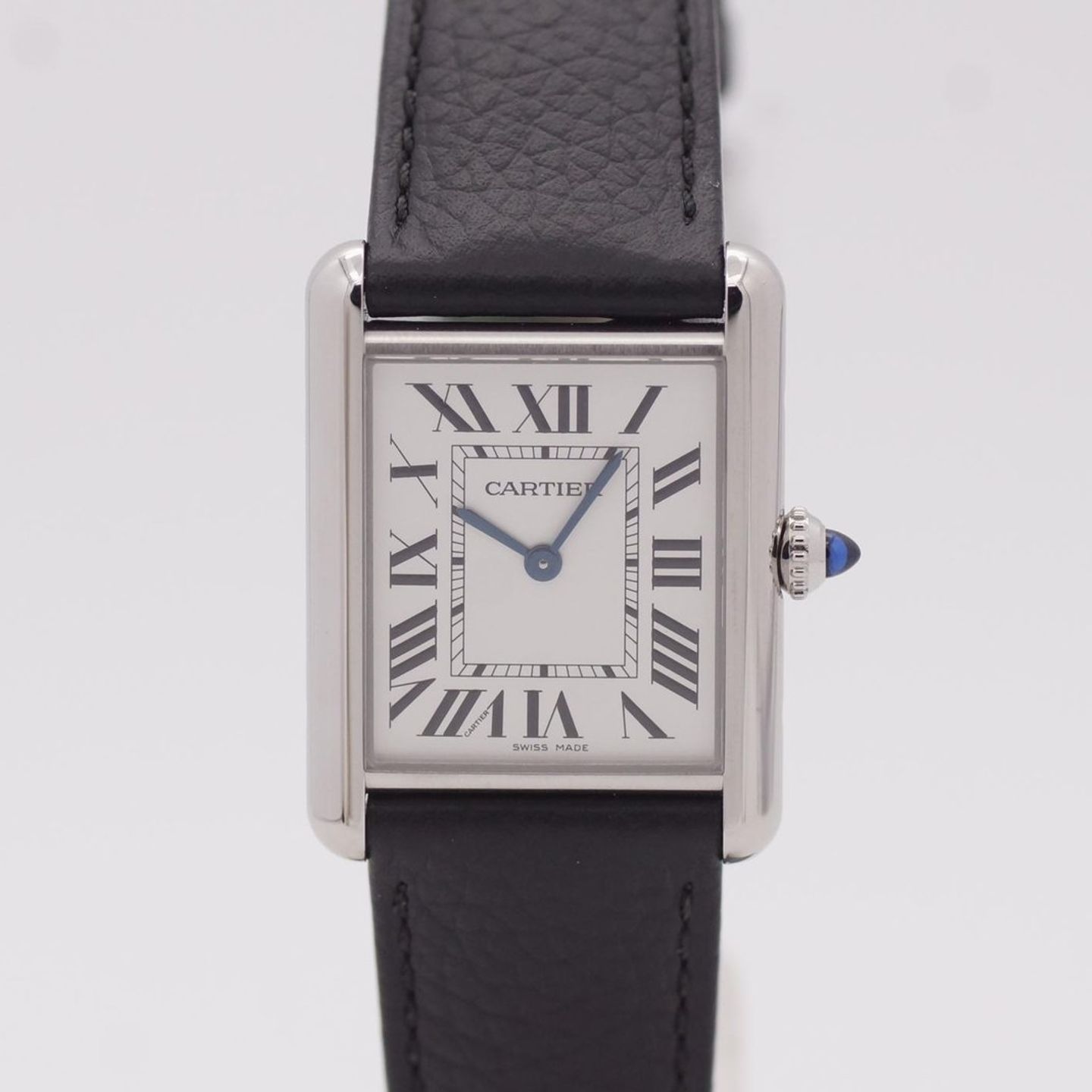 Cartier Tank WSTA0109 (2025) - Silver dial 26 mm Steel case (2/8)