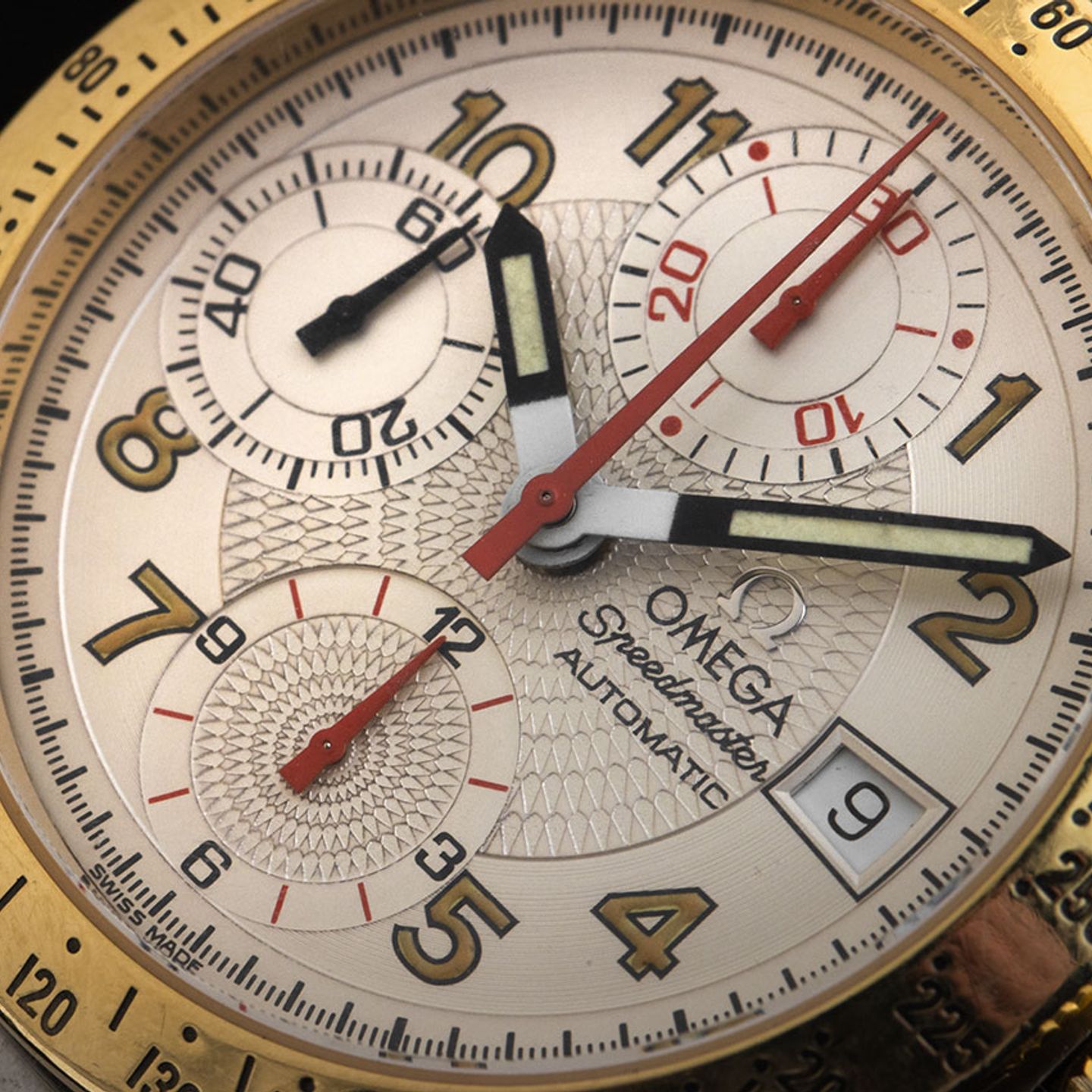 Omega Speedmaster Date 3313.33.00 - (3/8)