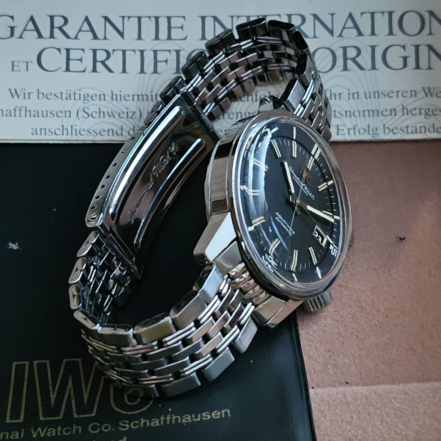 IWC Aquatimer 1812 (1986) - Black dial 37 mm Steel case (2/5)