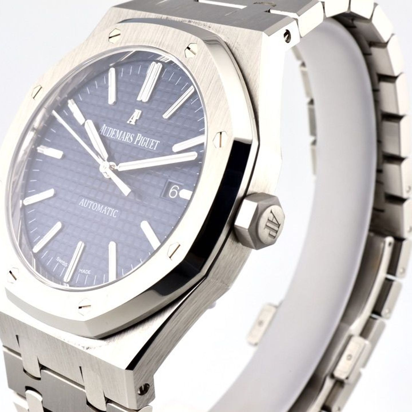 Audemars Piguet Royal Oak Selfwinding 15400ST.OO.1220ST.03 (2013) - Blue dial 41 mm Steel case (3/8)