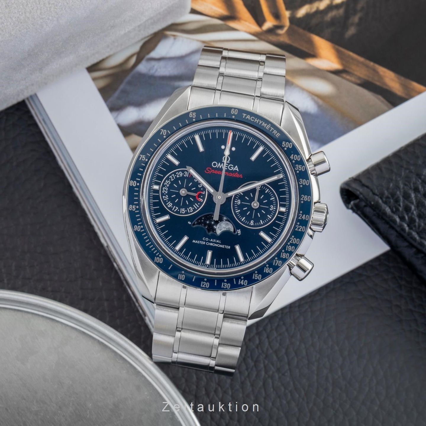 Omega Speedmaster Moonphase 304.33.44.52.03.001 (Onbekend (willekeurig serienummer)) - Blauw wijzerplaat 44mm Staal (3/8)