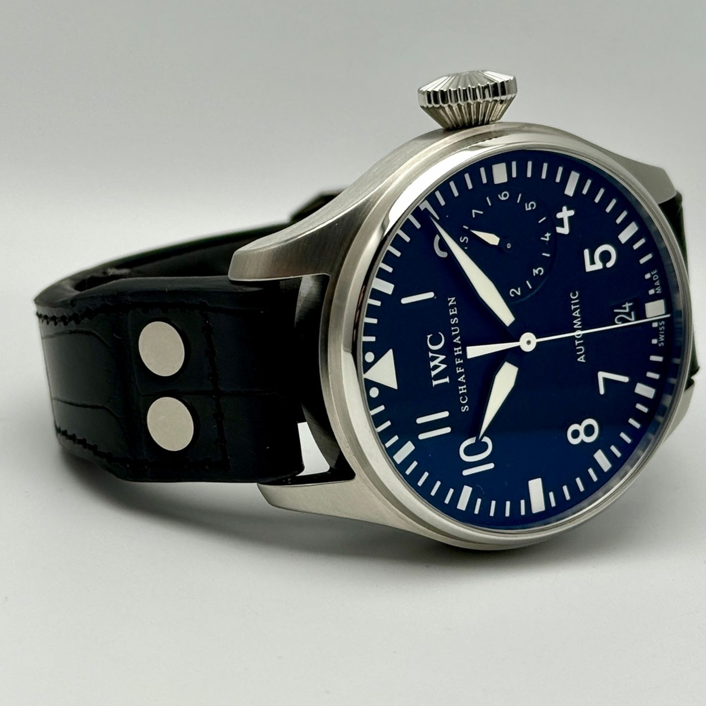 IWC Big Pilot IW500401 (Unknown (random serial)) - Black dial 46 mm Steel case (3/8)