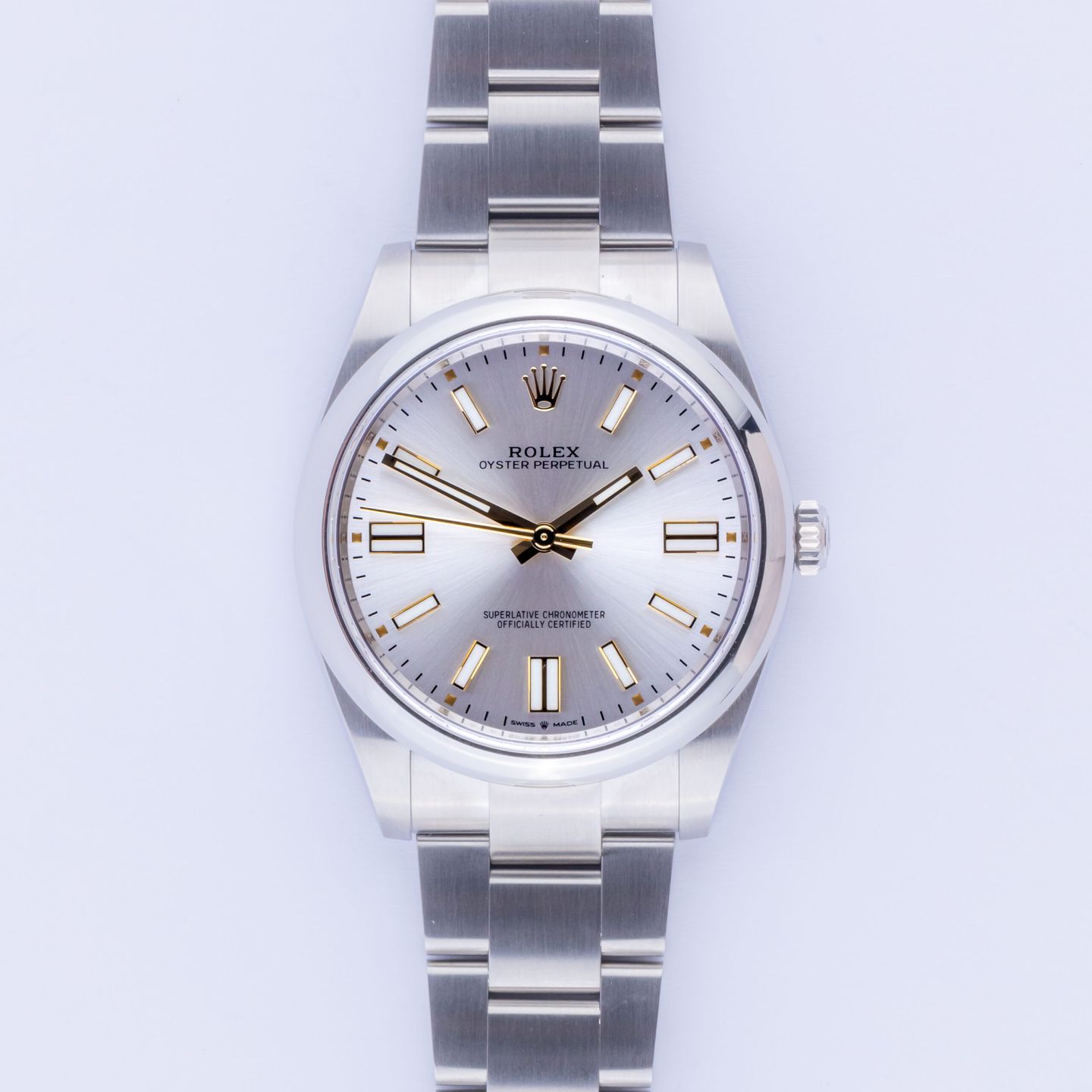 Rolex Oyster Perpetual 41 124300 (2024) - 41 mm Steel case (3/8)