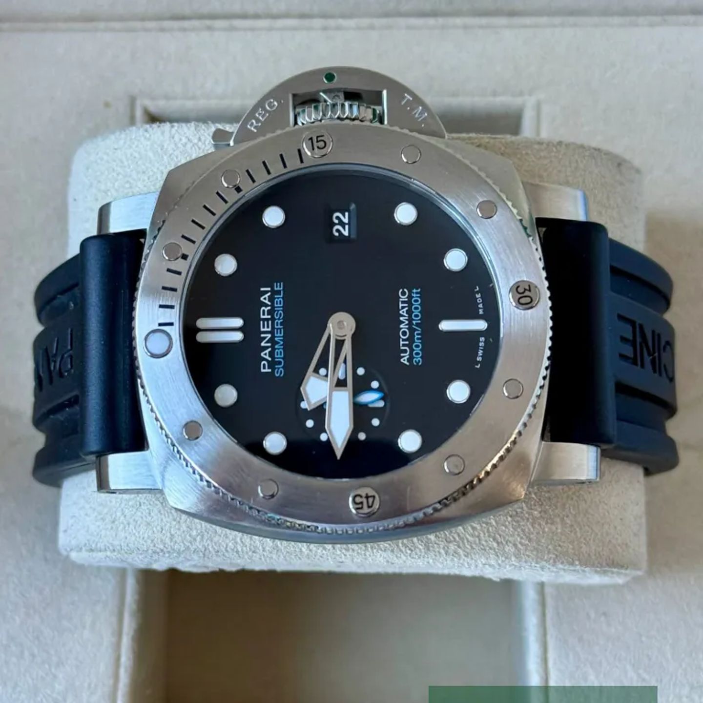 Panerai Luminor Submersible PAM01229 - (5/7)