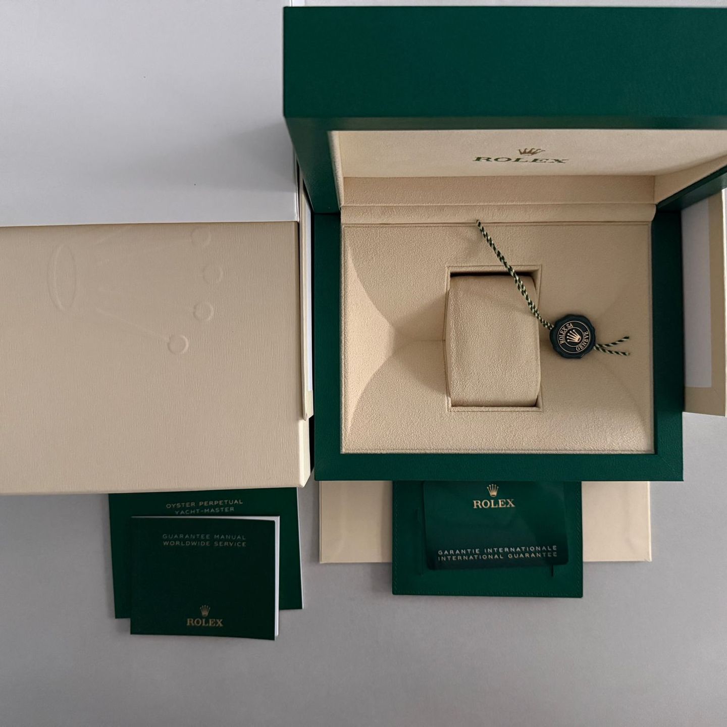 Rolex Yacht-Master 40 126655 (2025) - Black dial 40 mm Rose Gold case (4/21)