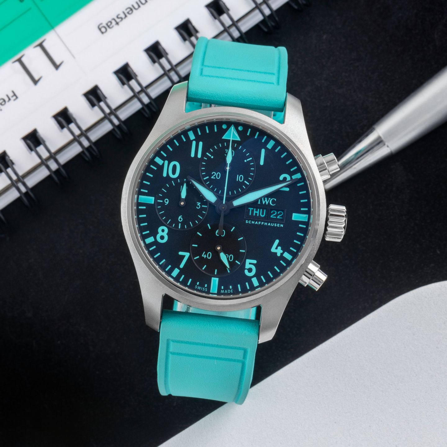 IWC Pilot Chronograph IW388108 (Unknown (random serial)) - Black dial 41 mm Titanium case (1/8)