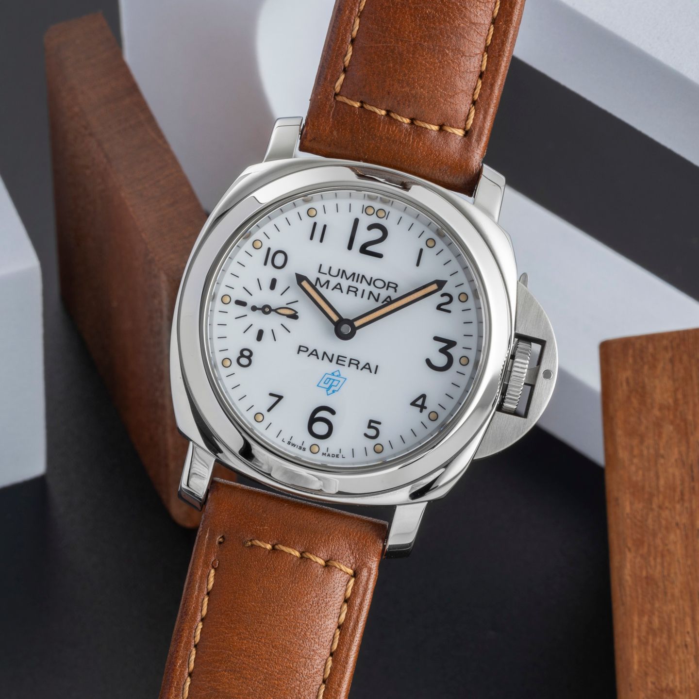 Panerai Luminor Marina PAM00778 (Unknown (random serial)) - Black dial 44 mm Steel case (3/8)