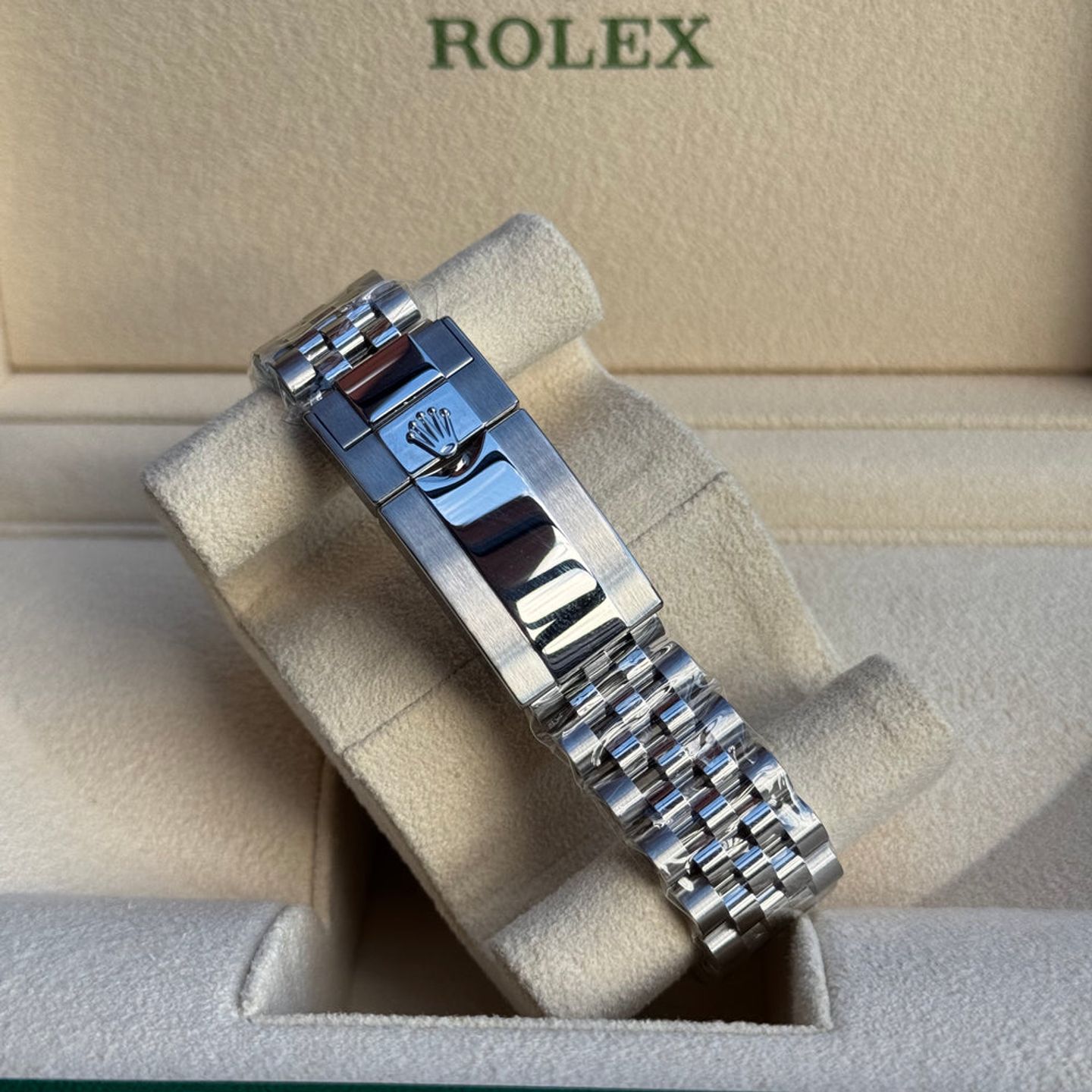 Rolex GMT-Master II 126710GRNR - (5/8)