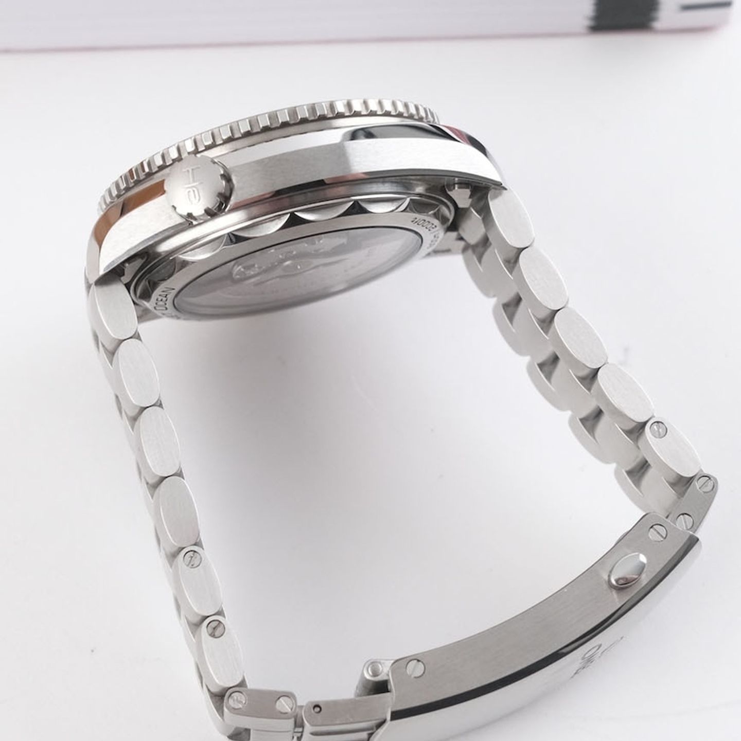 Omega Seamaster Planet Ocean 215.30.44.21.03.001 - (6/8)