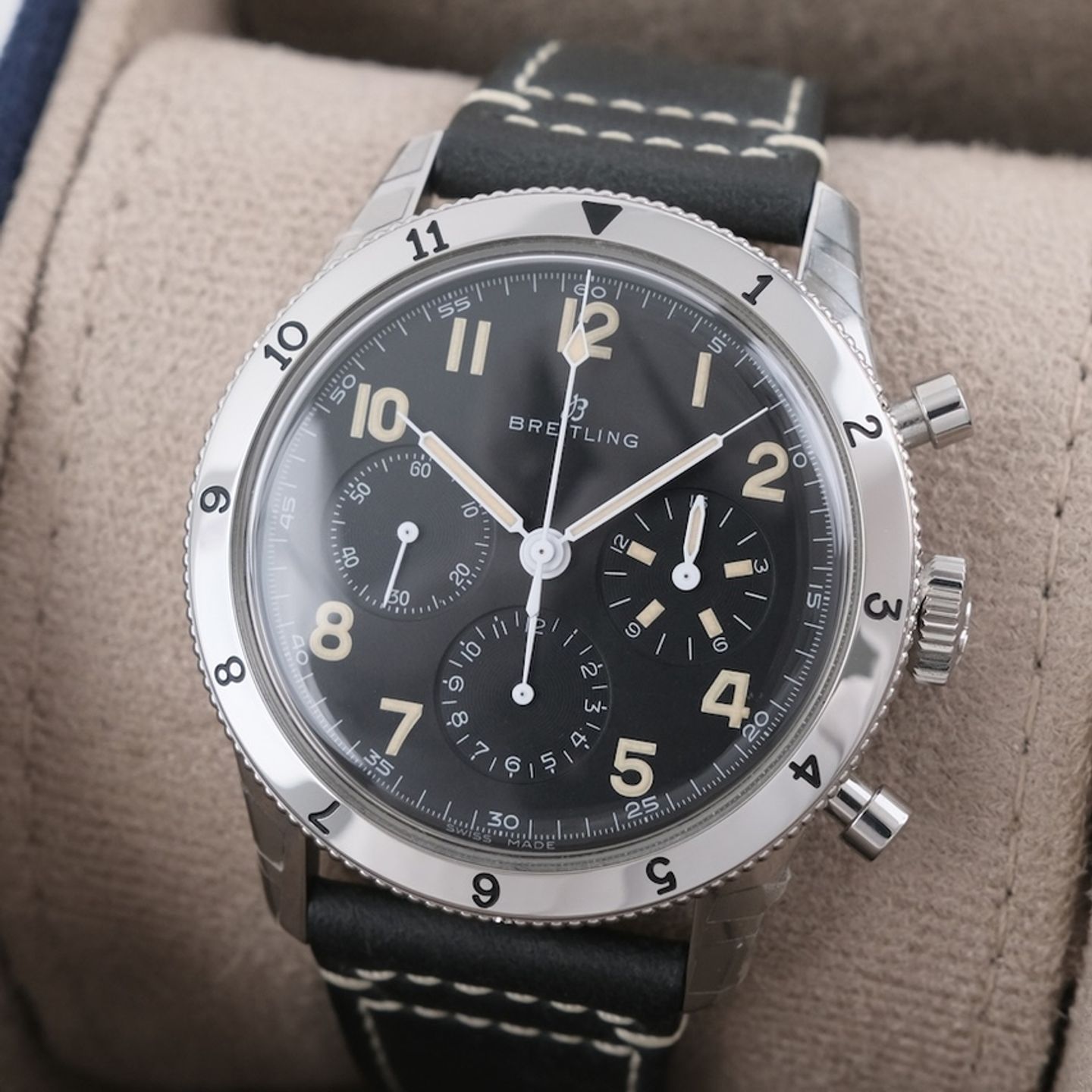 Breitling Aviator 8 AB0920131B1X1 - (2/8)