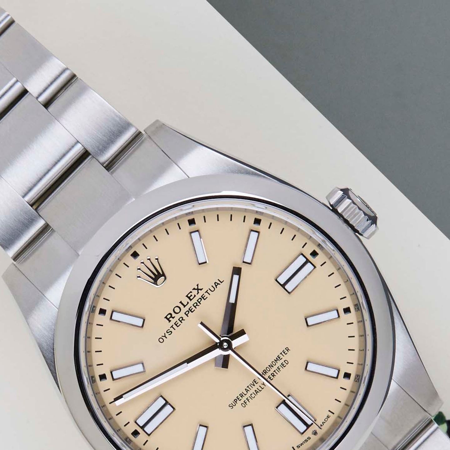 Rolex Oyster Perpetual 41 134300 (2026) - 41mm Staal (3/8)