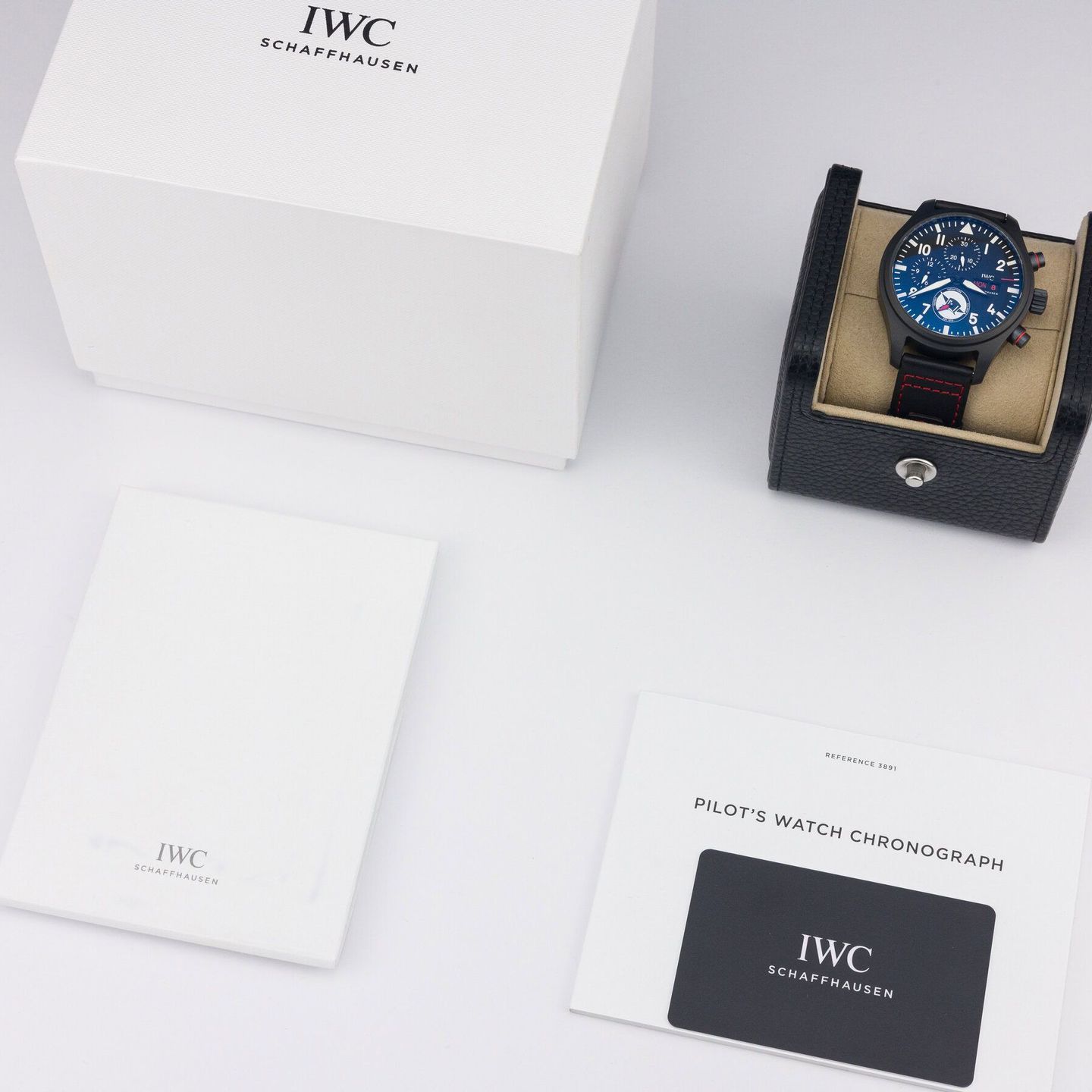 IWC Pilot Chronograph IW389108 (2022) - Zwart wijzerplaat 45mm Keramiek (2/7)