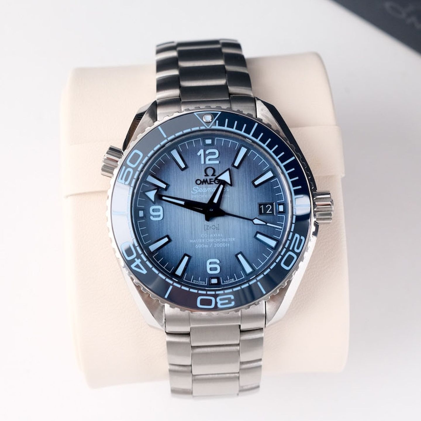 Omega Seamaster Planet Ocean 215.30.40.20.03.002 - (1/8)