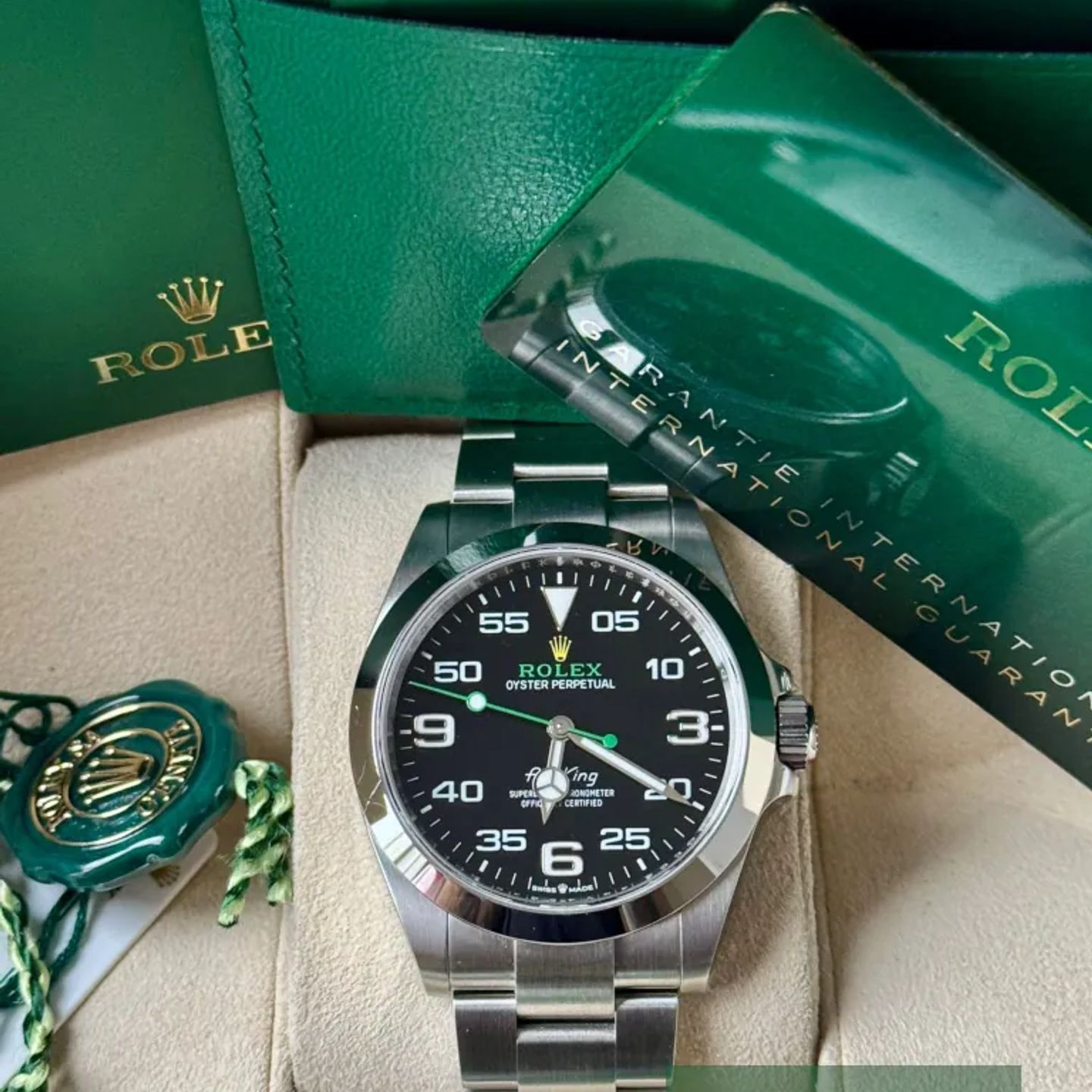 Rolex Air-King 126900 - (7/7)