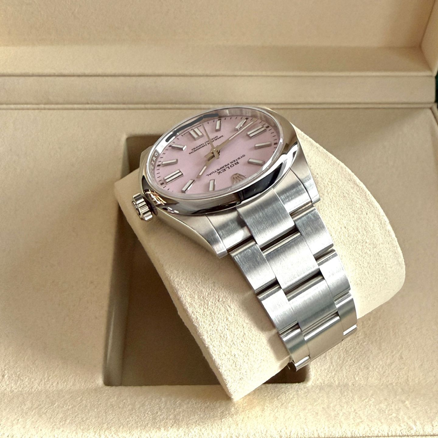 Rolex Oyster Perpetual 41 134300 (2025) - Pink dial 41 mm Steel case (2/3)