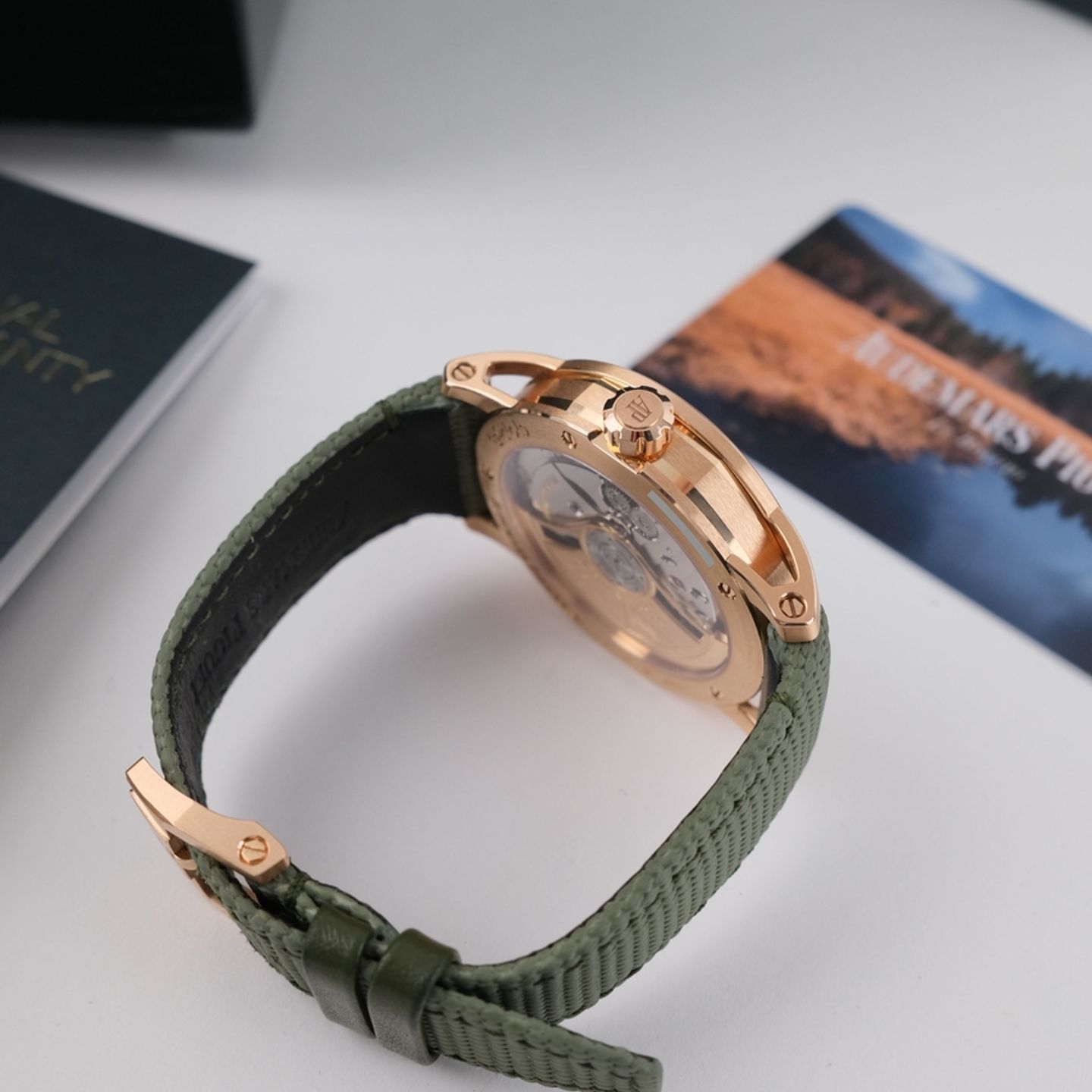 Audemars Piguet CODE 11.59 15210OR - (7/8)