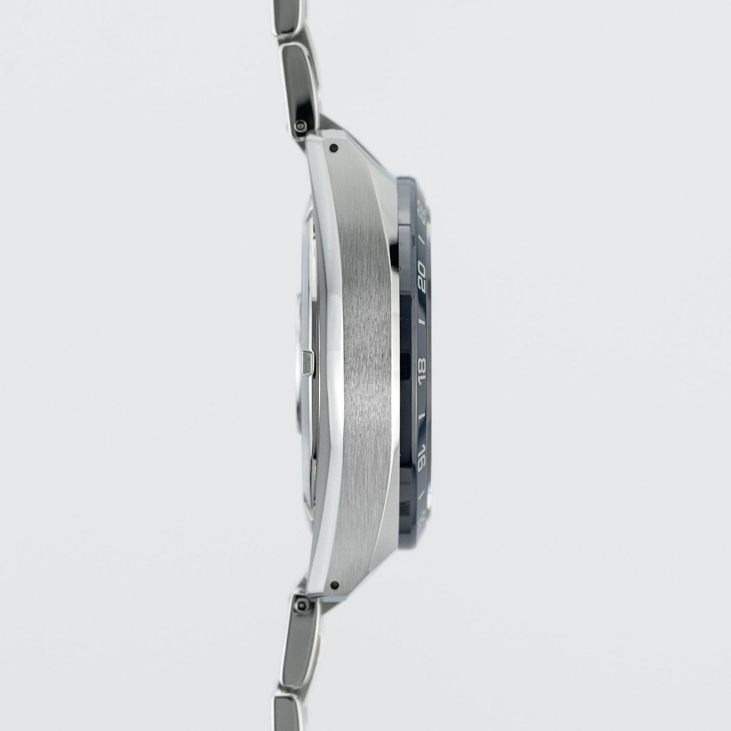 Grand Seiko Sport Collection SBGN021 - (7/7)