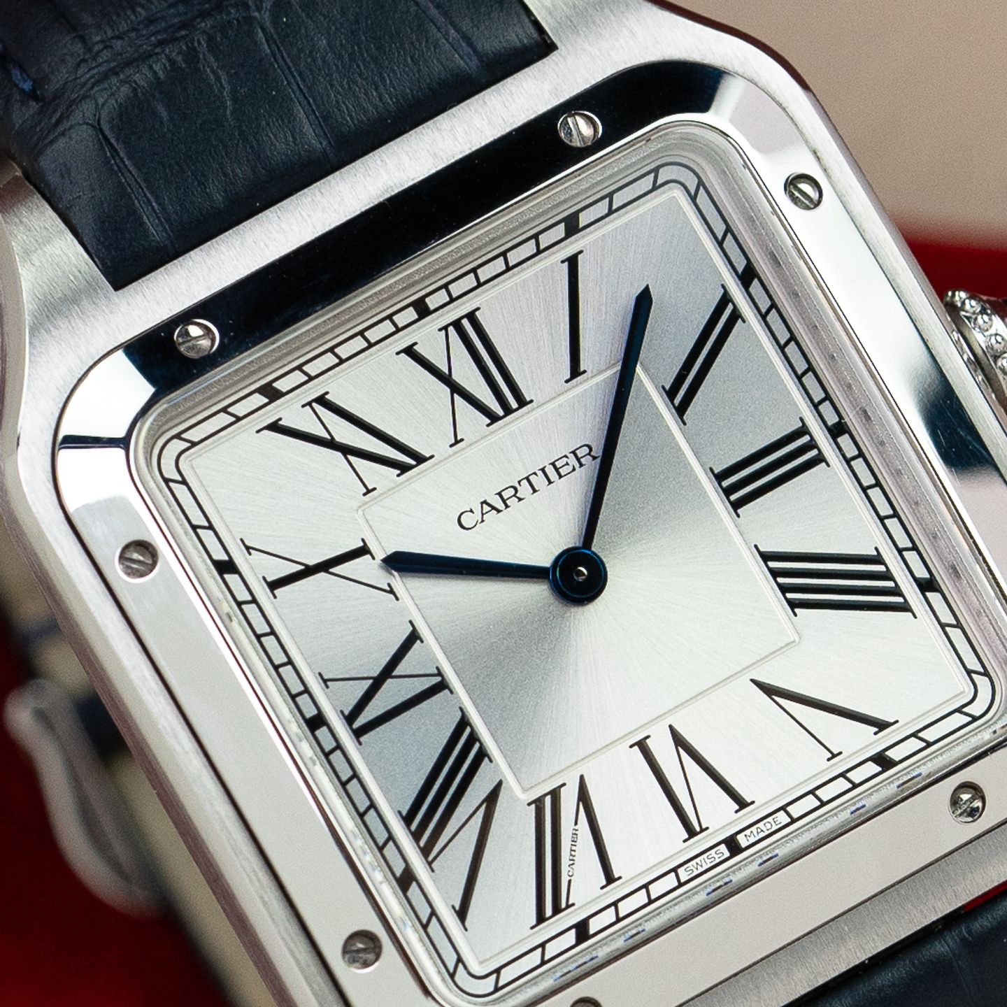 Cartier Santos Dumont WSSA0032 (2023) - Zilver wijzerplaat 47mm Staal (2/6)