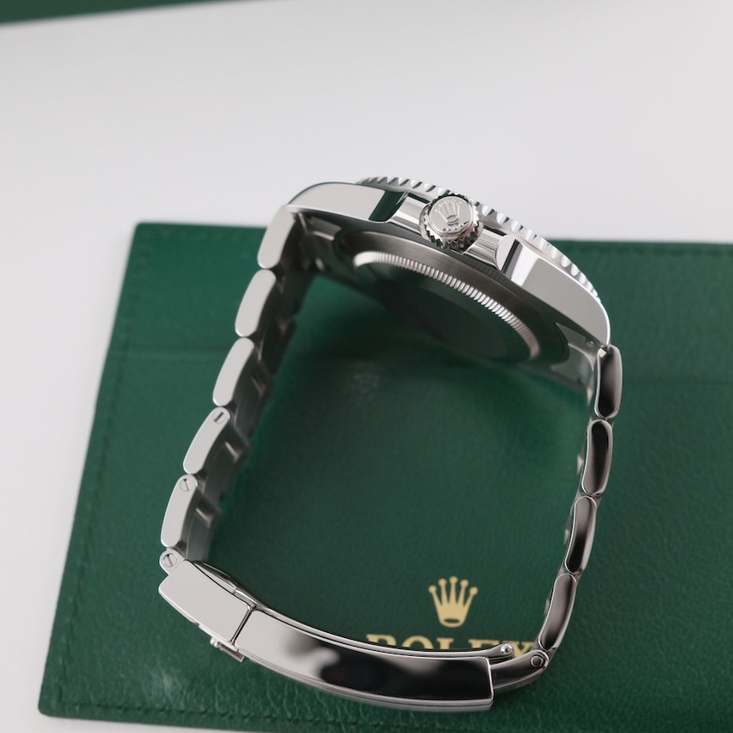 Rolex Submariner No Date 124060 - (5/8)