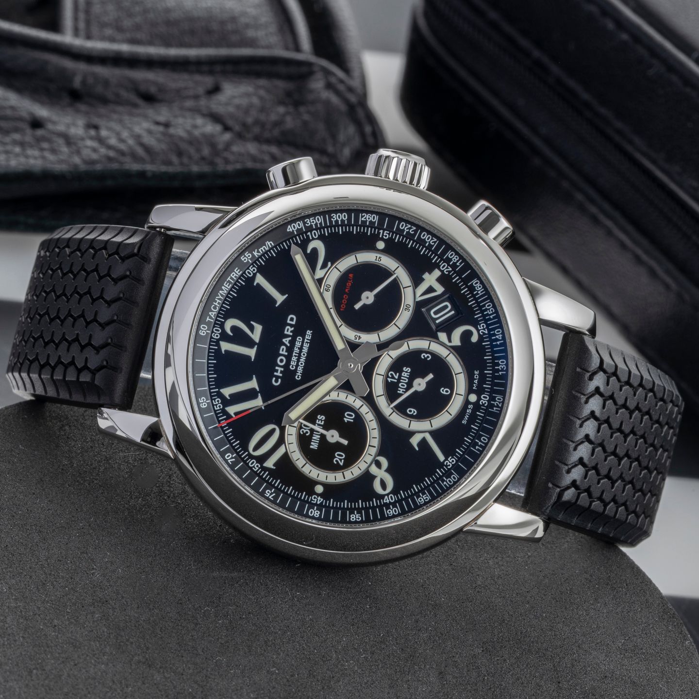 Chopard Mille Miglia 8511 (2009) - Grey dial 42 mm Steel case (2/8)