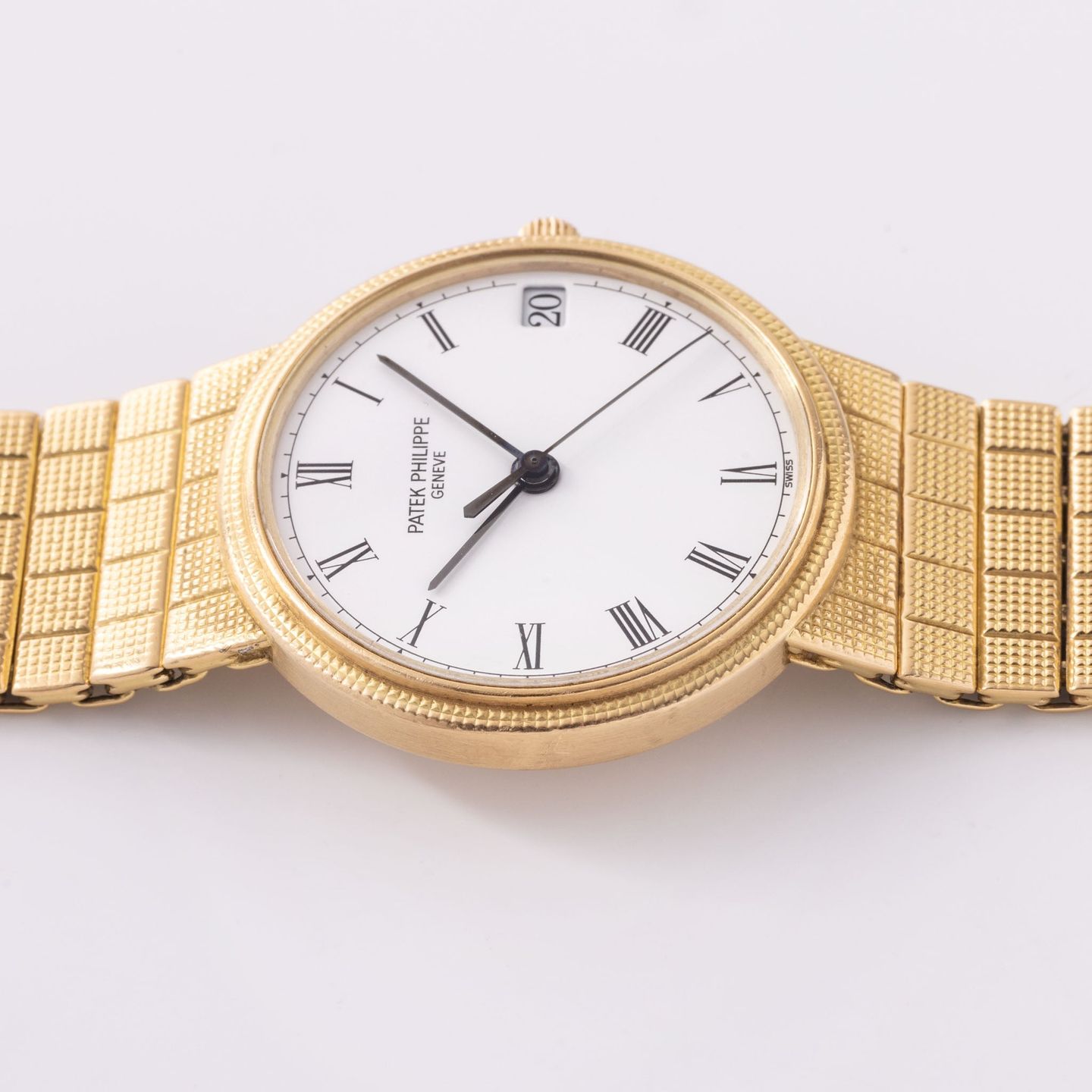 Patek Philippe Calatrava 3802J (Unknown (random serial)) - White dial 34 mm Yellow Gold case (5/8)