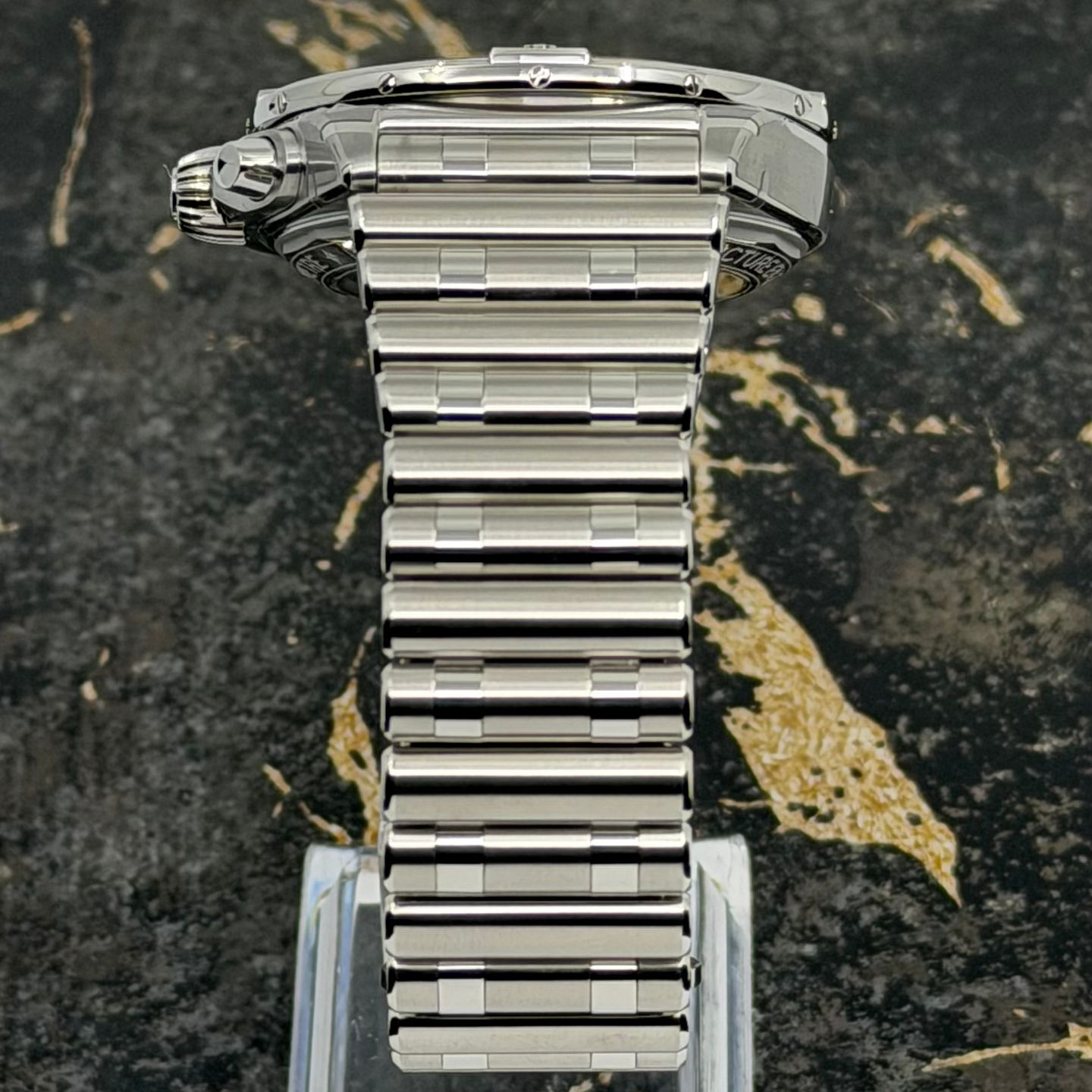 Breitling Chronomat 42 AB0134101G1A1 (2025) - Silver dial 42 mm Steel case (7/8)