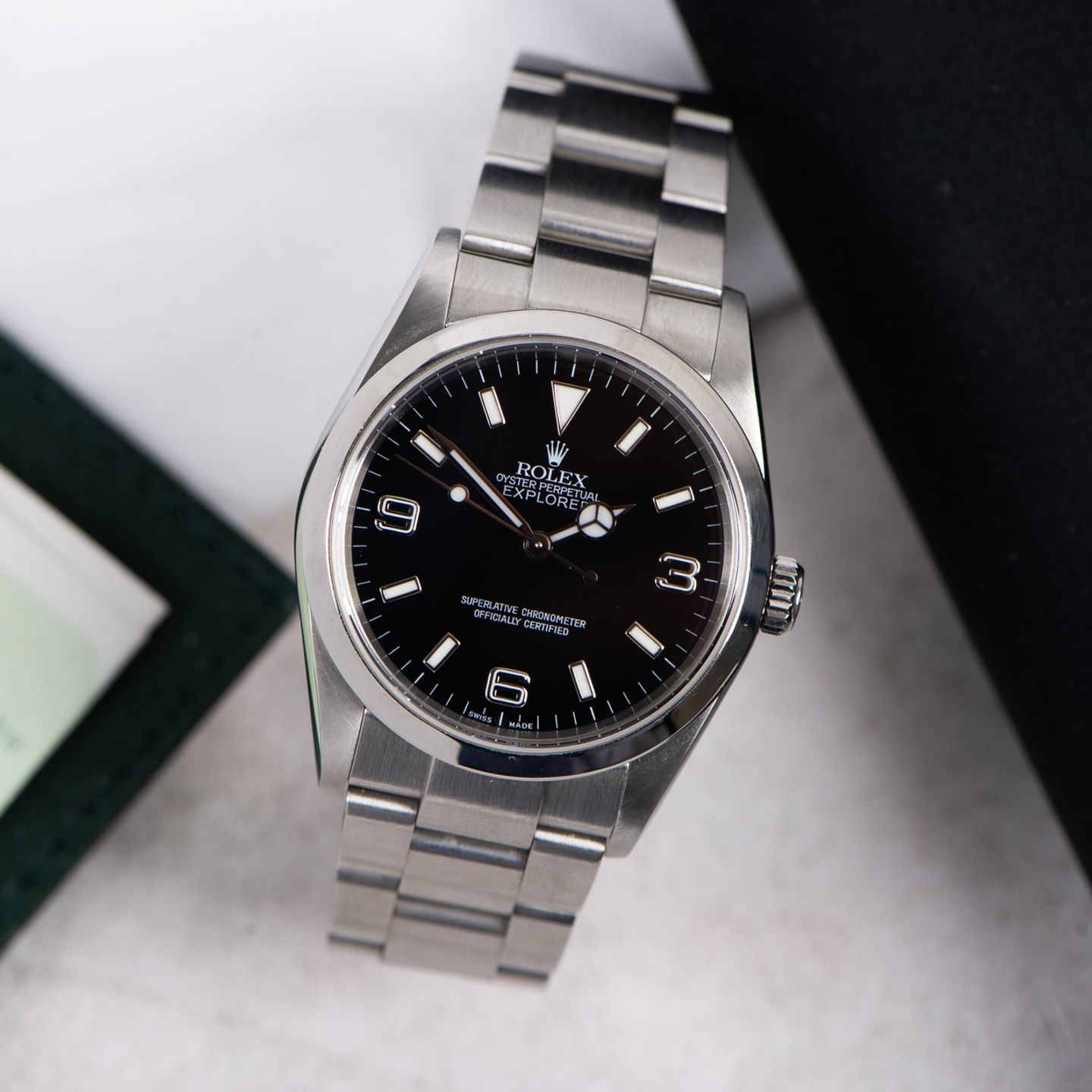 Rolex Explorer 114270 (2004) - Black dial 36 mm Steel case (1/8)