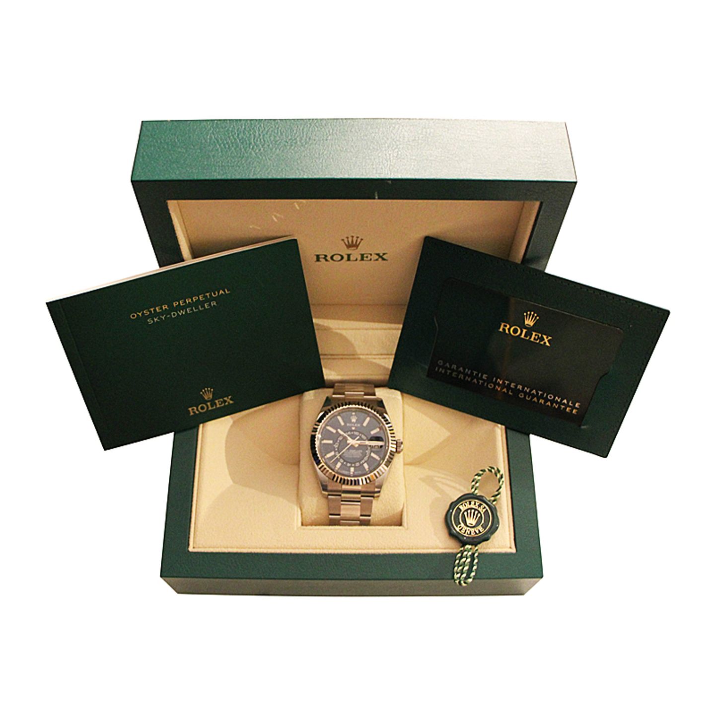 Rolex Sky-Dweller 336934 (2025) - Blue dial 42 mm Gold/Steel case (4/4)