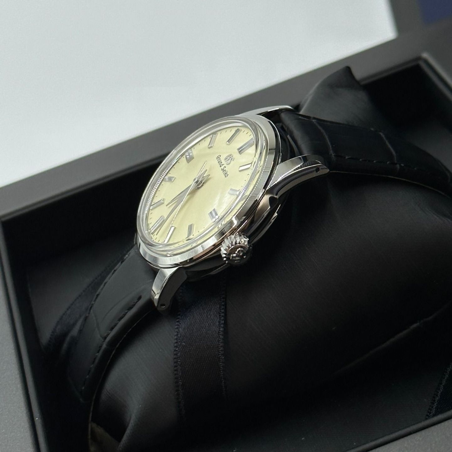 Grand Seiko Elegance Collection SBGW231G - (6/8)