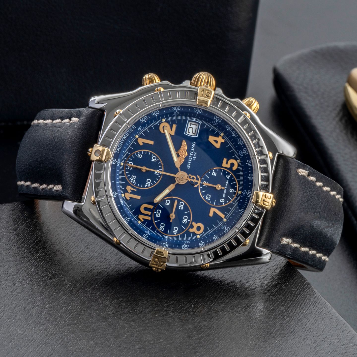 Breitling Chronomat B13050.1 - (2/8)