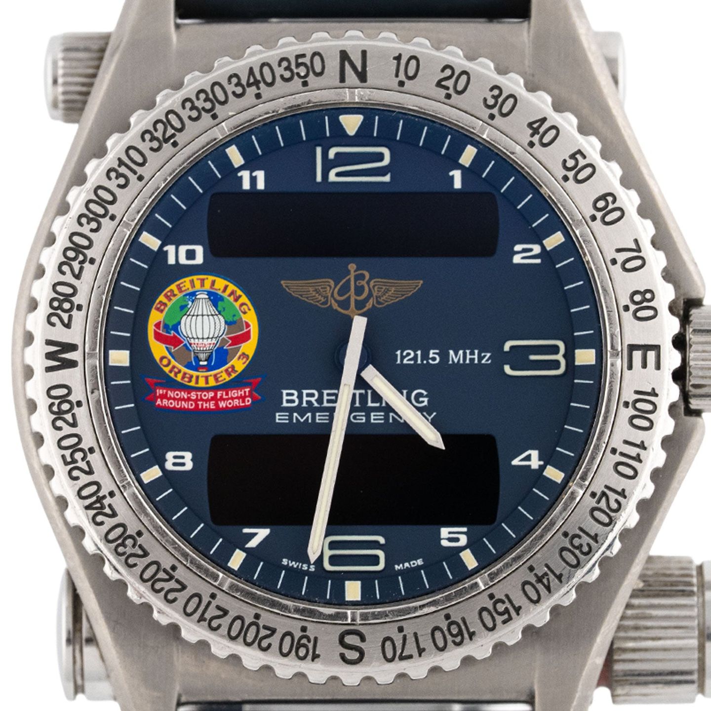 Breitling Emergency E56321 (2005) - 43 mm Titanium case (2/7)