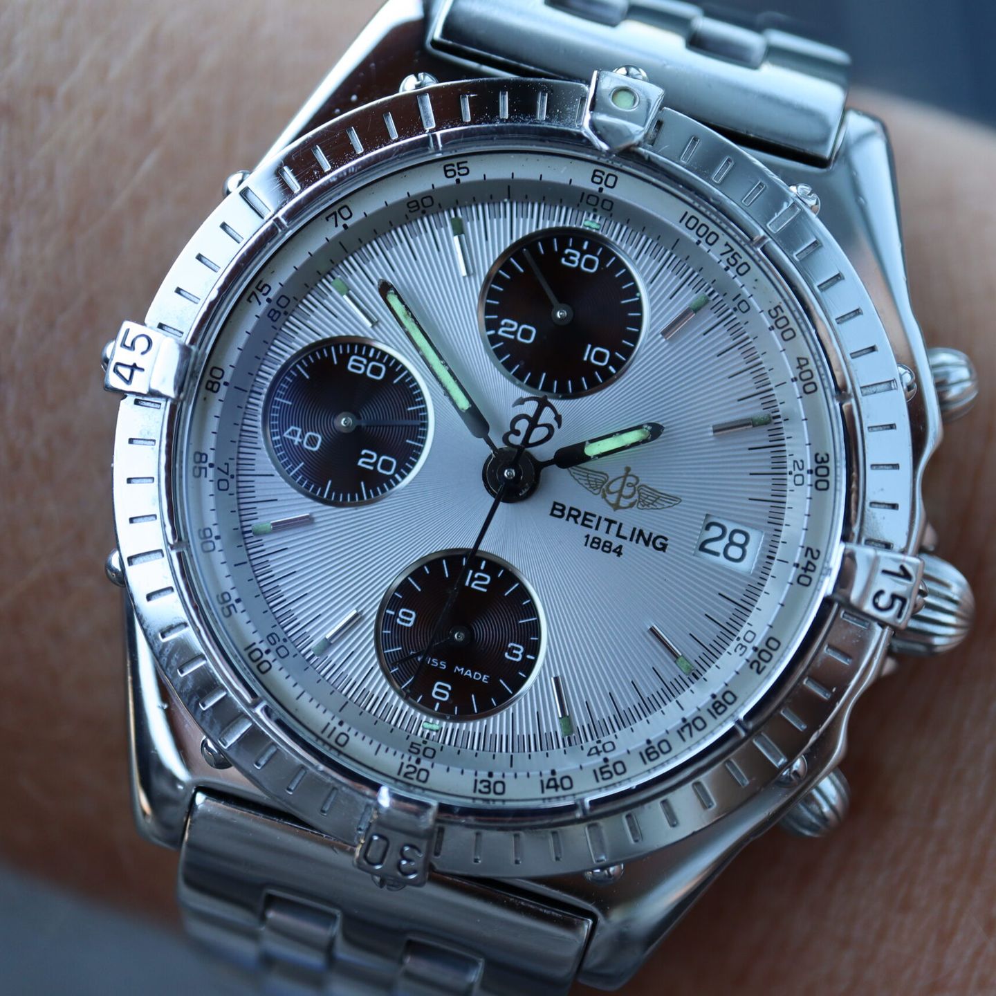 Unknown Unknown E2736536/BB37 - (1/8)