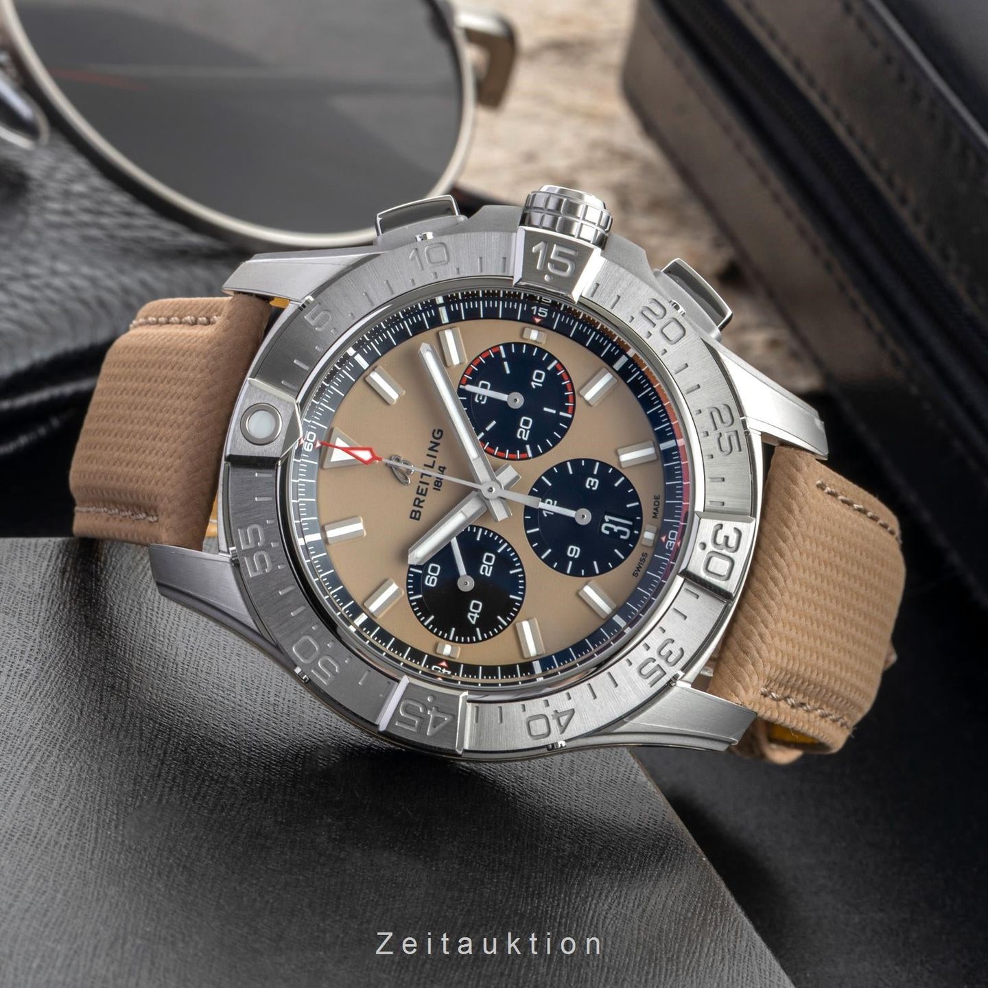 Breitling Avenger AB0147101A1X1 - (2/8)