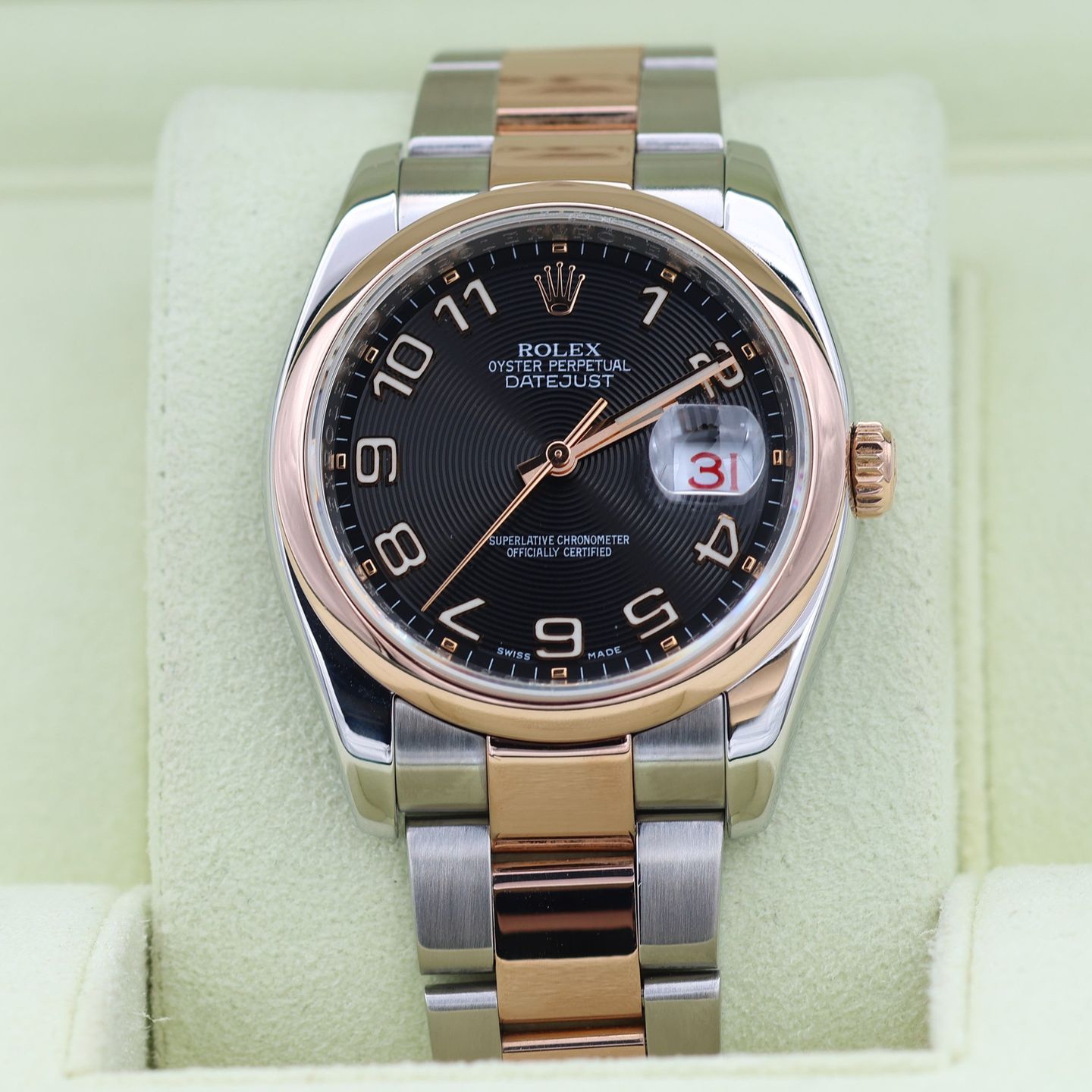 Rolex Datejust 36 116201 (Onbekend (willekeurig serienummer)) - Zwart wijzerplaat 36mm Goud/Staal (2/8)