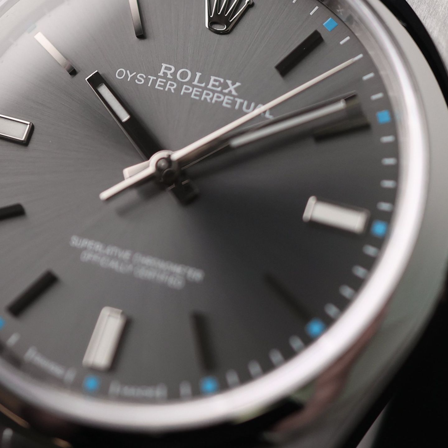 Rolex Oyster Perpetual 39 114300 - (5/6)