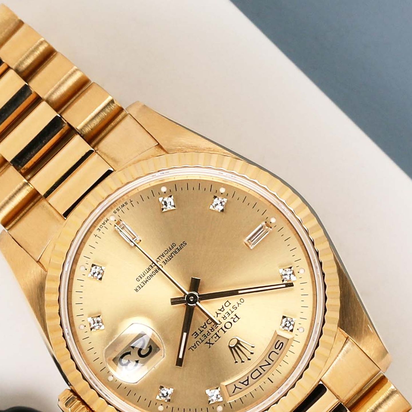 Rolex Day-Date 36 18238 (1990) - Champagne dial 36 mm Yellow Gold case (3/7)