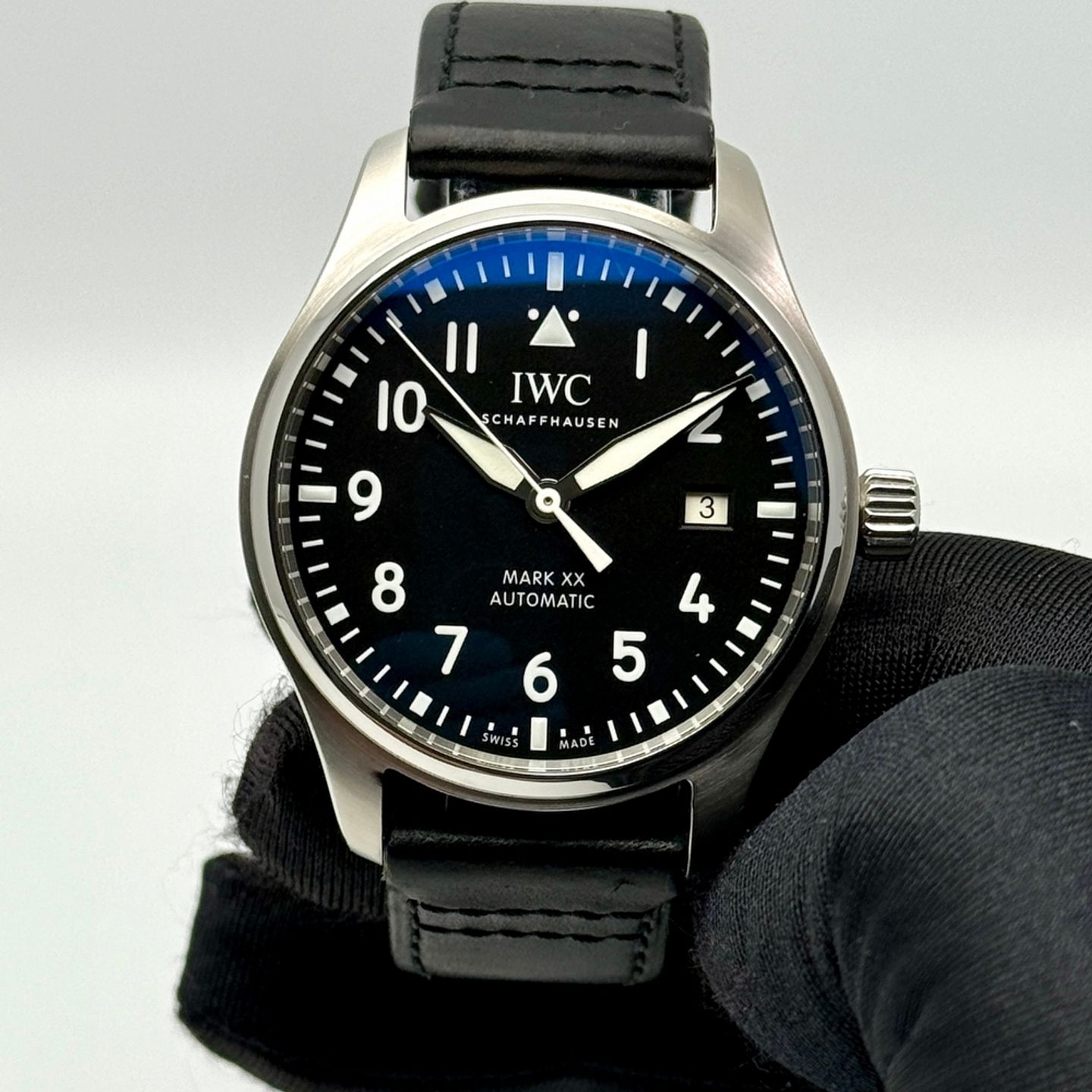 IWC Pilot Mark  IW328201 - (3/8)