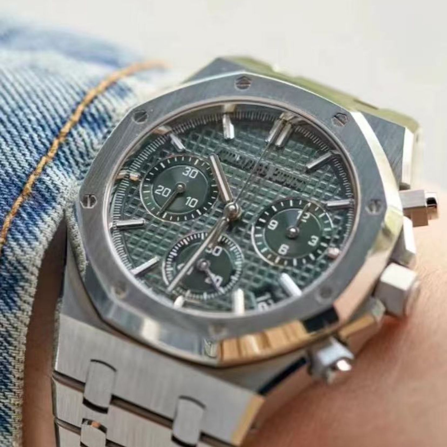 Audemars Piguet Royal Oak Chronograph 26240ST.OO.1320ST.08 (2025) - Zwart wijzerplaat 41mm Staal (1/4)