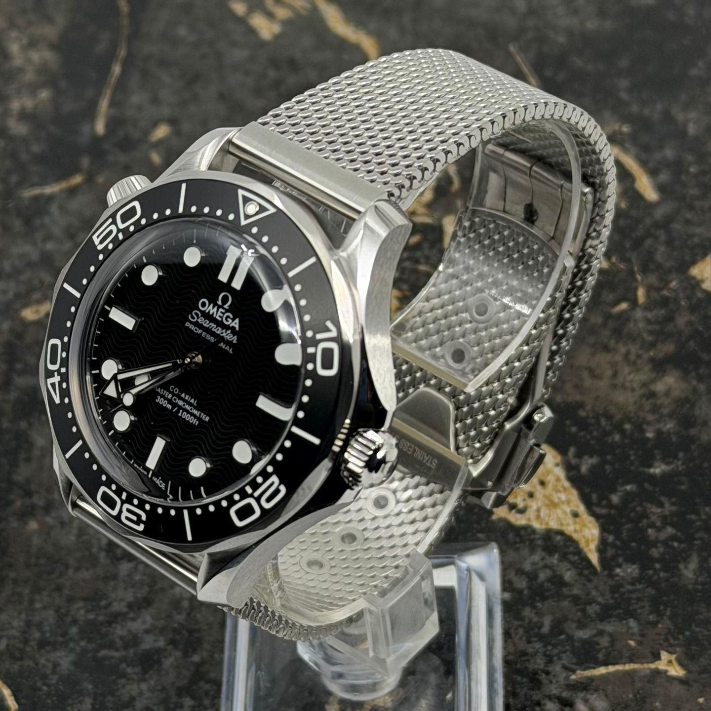 Omega Seamaster Diver 300 M 210.30.42.20.01.010 - (4/8)