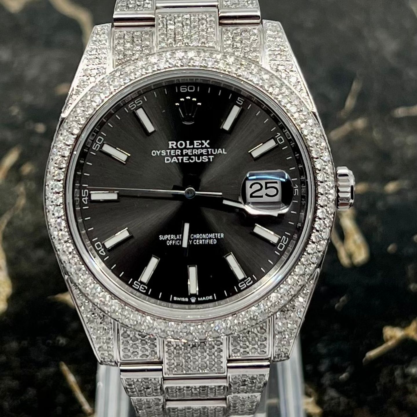 Rolex Datejust 41 126300 (2021) - 41mm Staal (2/8)