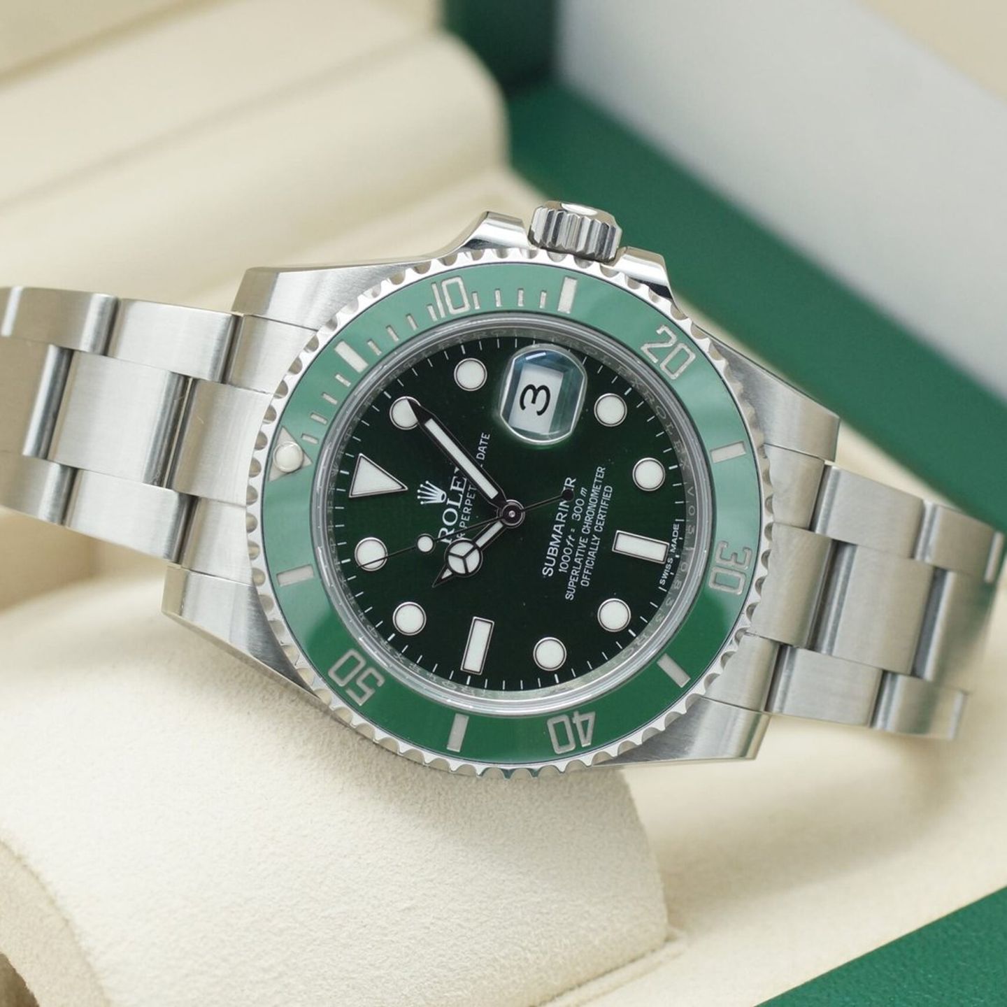 Rolex Submariner Date 116610LN (2016) - Black dial 40 mm Steel case (1/8)