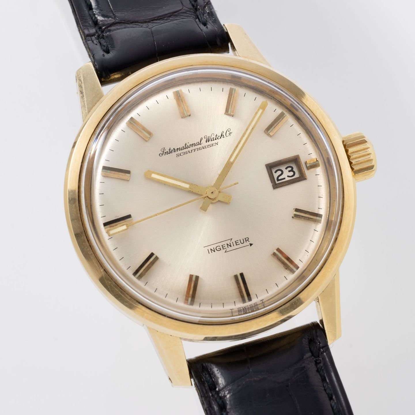 IWC Ingenieur 866 (1970) - Silver dial 37 mm Yellow Gold case (1/8)