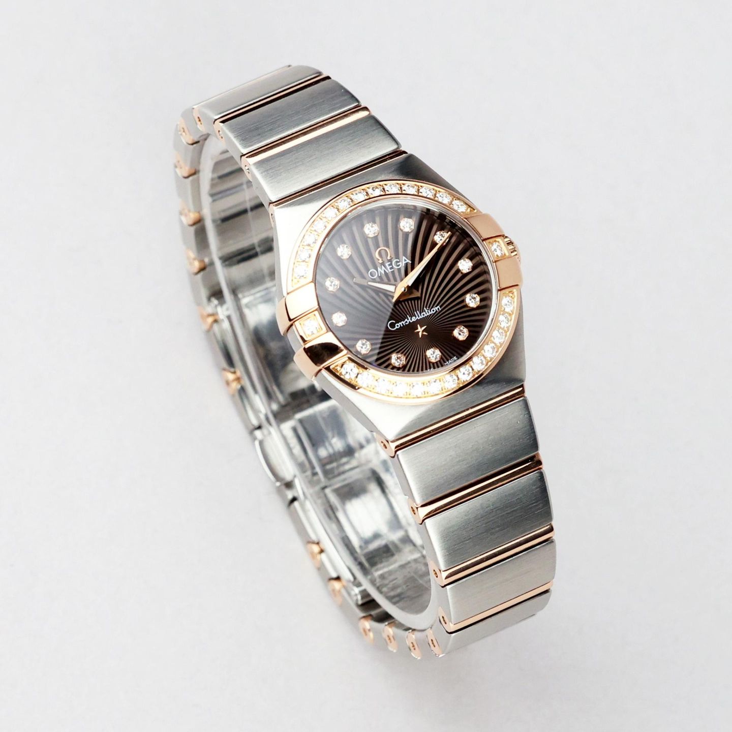 Omega Constellation Quartz 123.25.24.60.63.002 (2019) - Bruin wijzerplaat 24mm Staal (2/8)