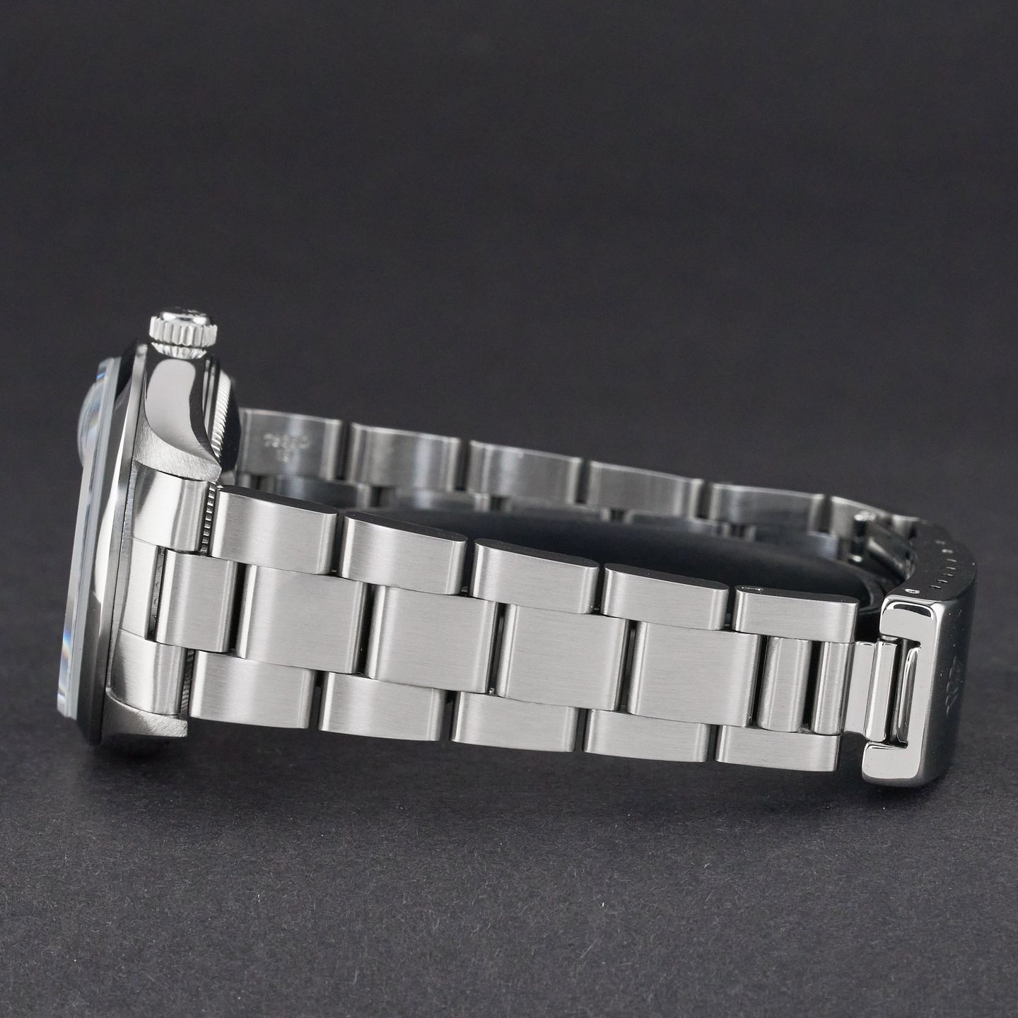 Rolex Oyster Perpetual Date 15200 - (6/8)