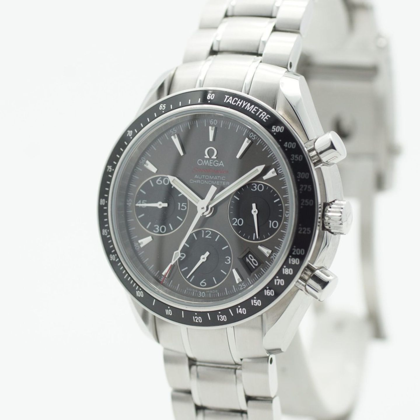 Omega Speedmaster Date 323.30.40.40.06.001 - (4/8)