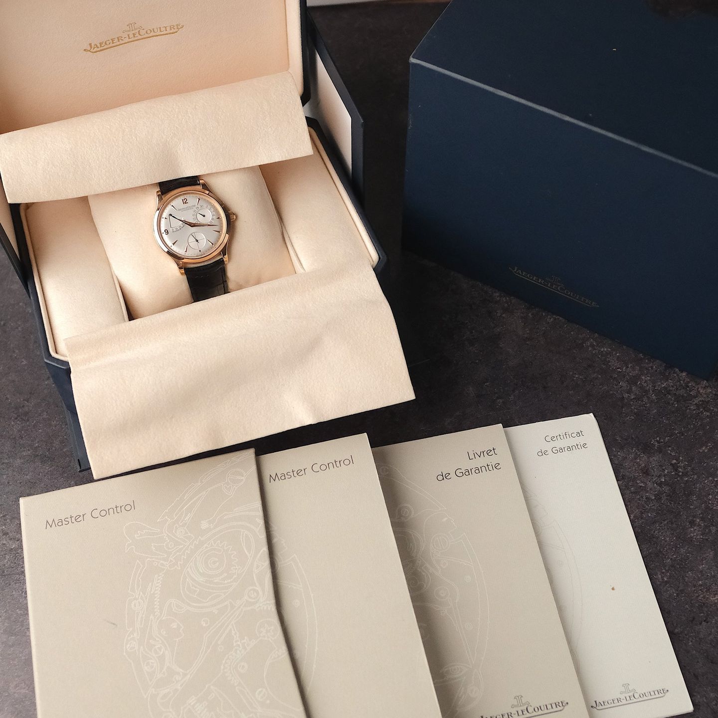 Jaeger-LeCoultre Master Control 140.2.93.s - (2/8)