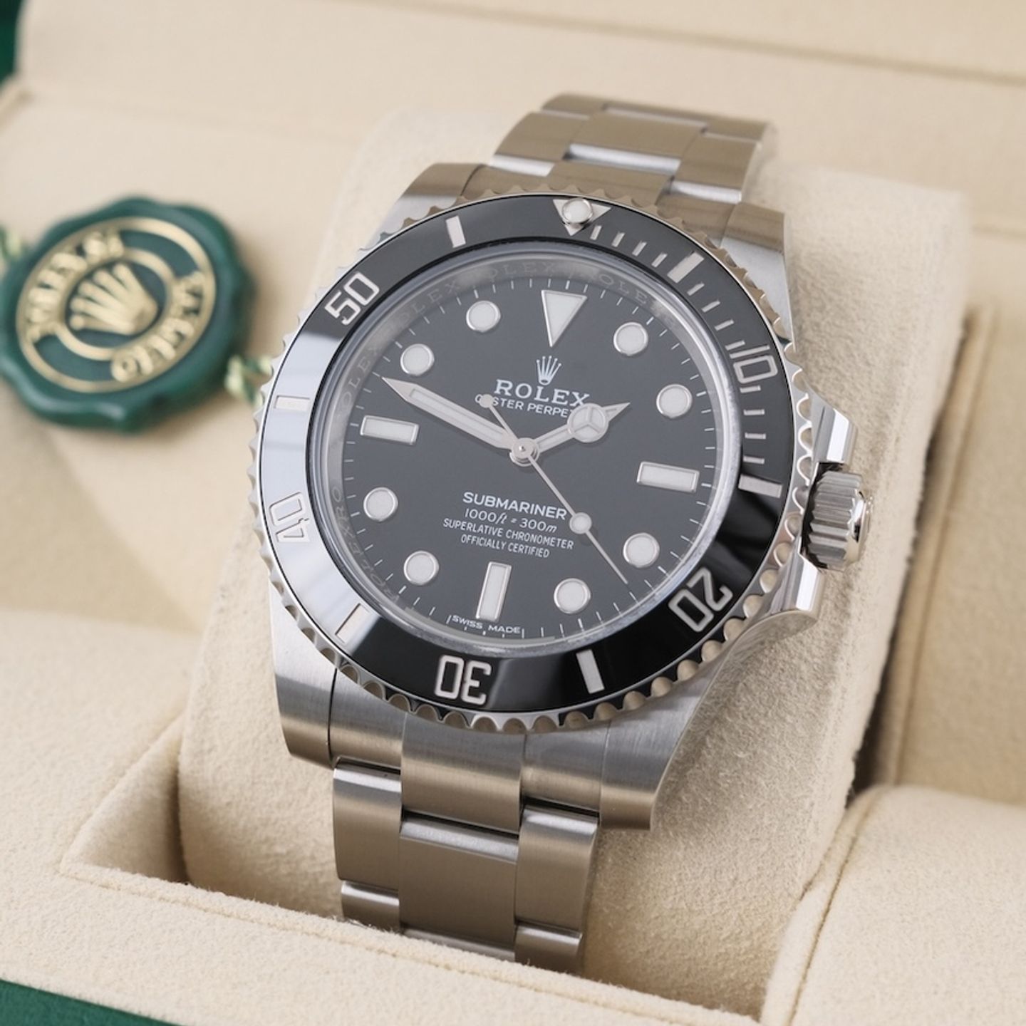 Rolex Submariner No Date 114060 (2019) - Black dial 40 mm Steel case (3/8)