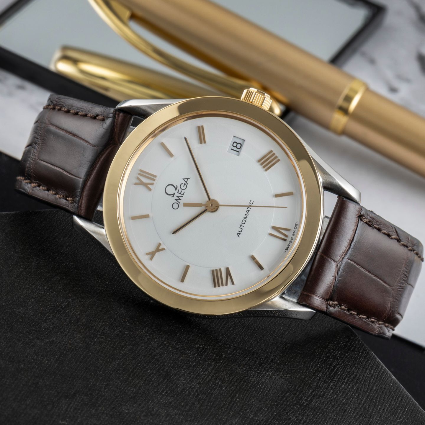 Omega Speedmaster 3301.20.00 - (2/8)