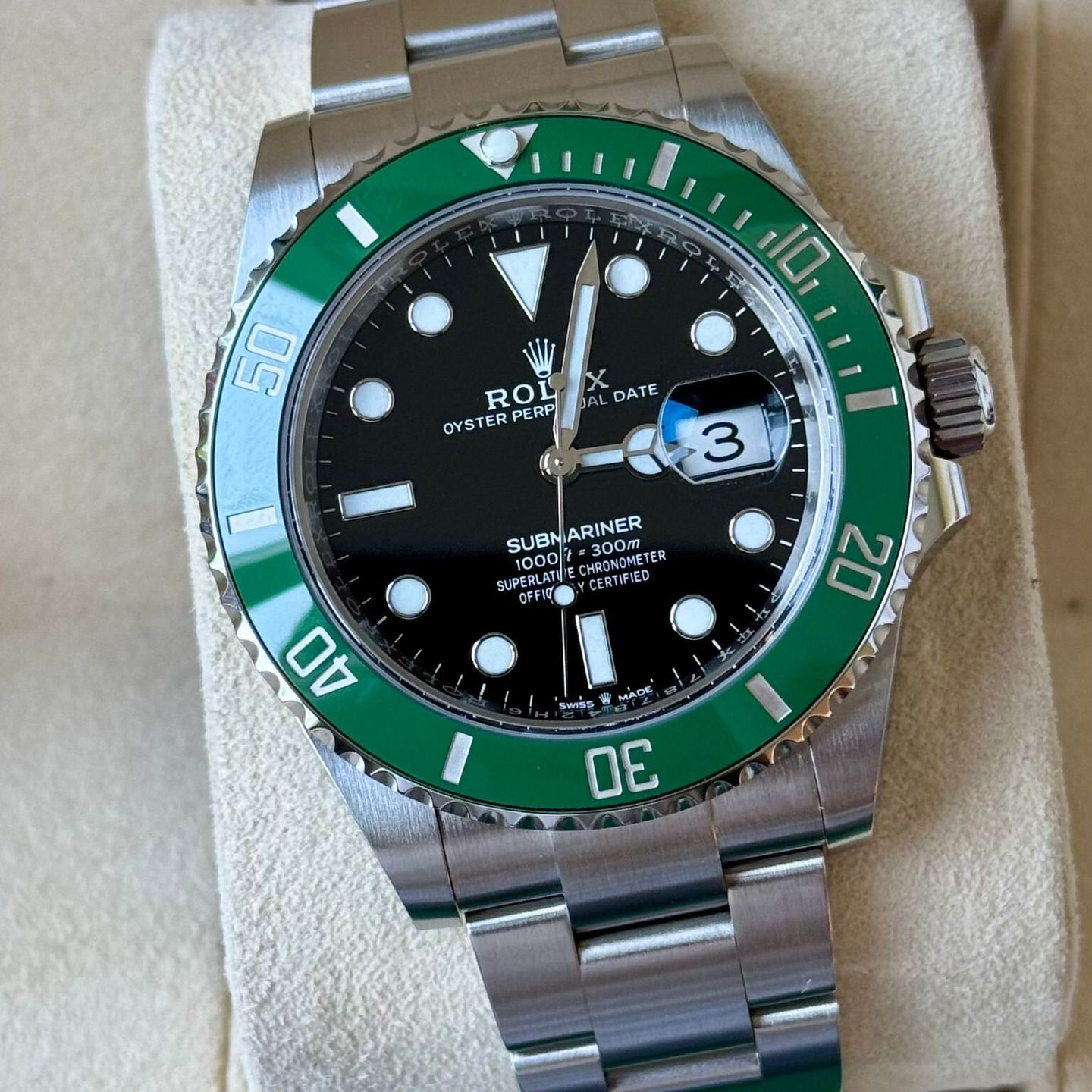 Rolex Submariner Date 126610LV (2021) - Zwart wijzerplaat 41mm Staal (1/7)